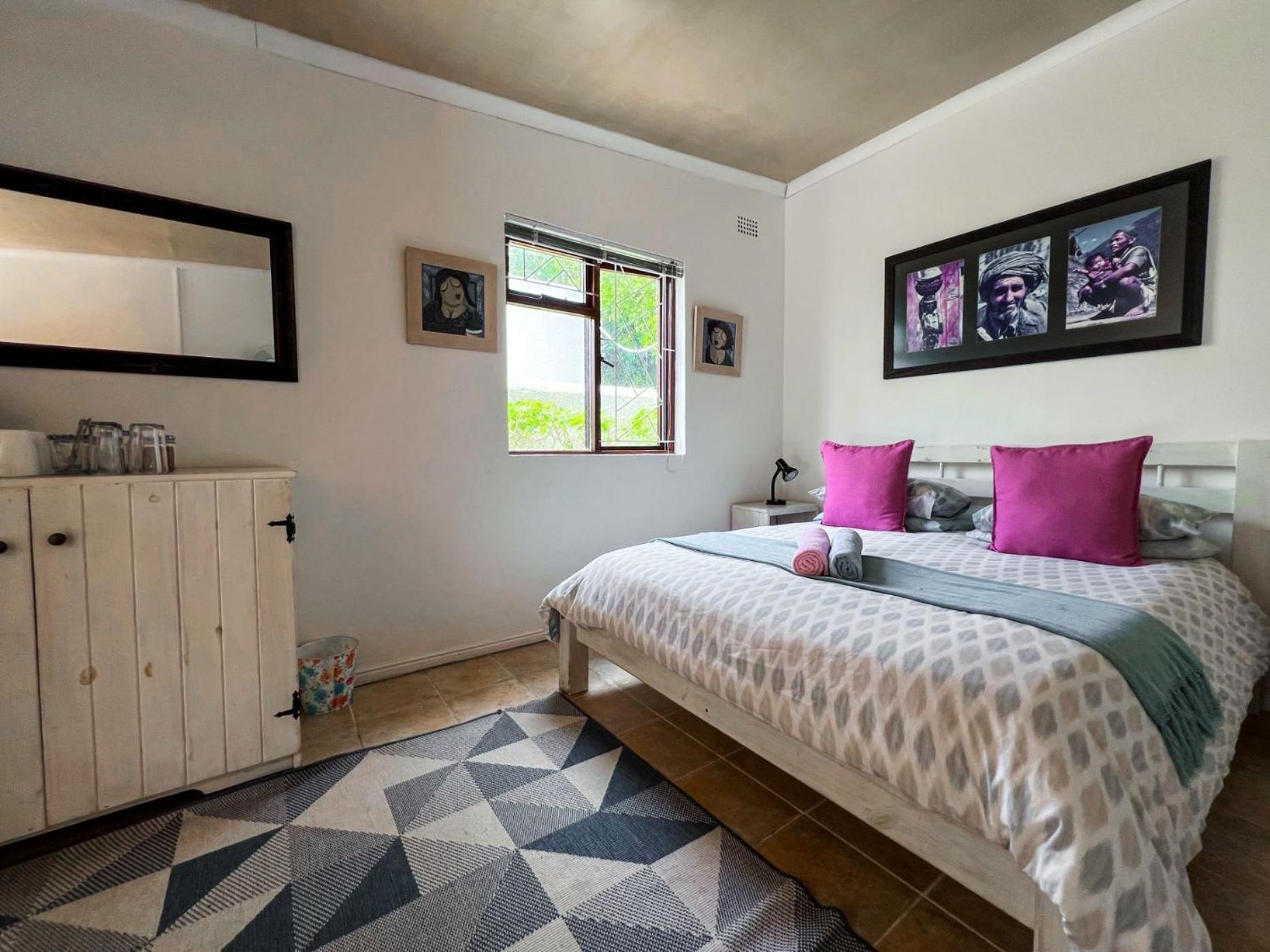 Hermanus Backpackers & Budget Accommodation Bagian luar foto