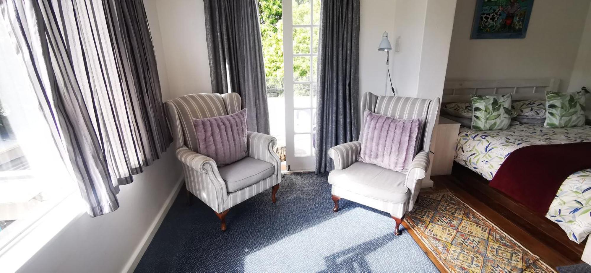 Hermanus Backpackers & Budget Accommodation Bagian luar foto