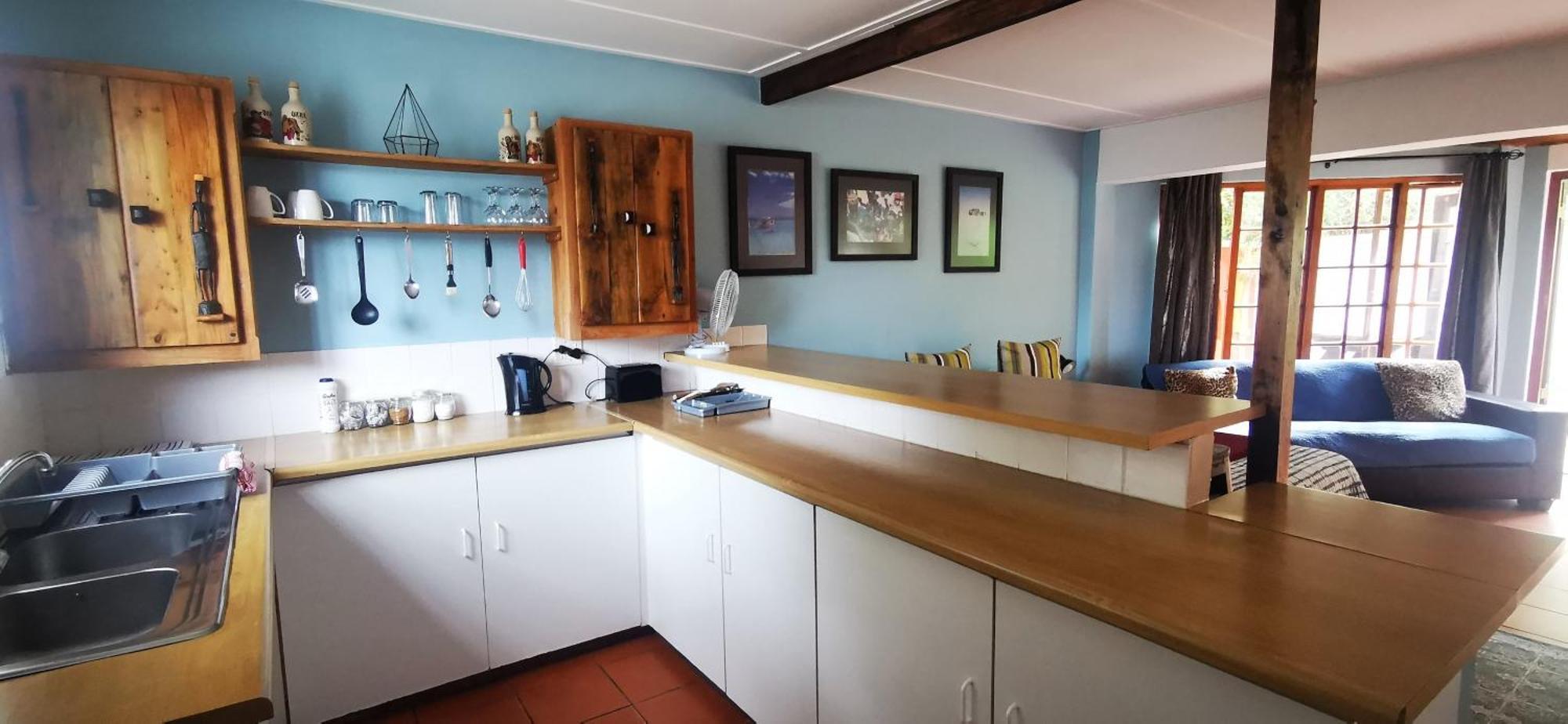 Hermanus Backpackers & Budget Accommodation Bagian luar foto